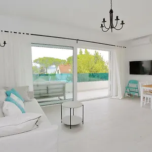 Maris Apartment Bibinje